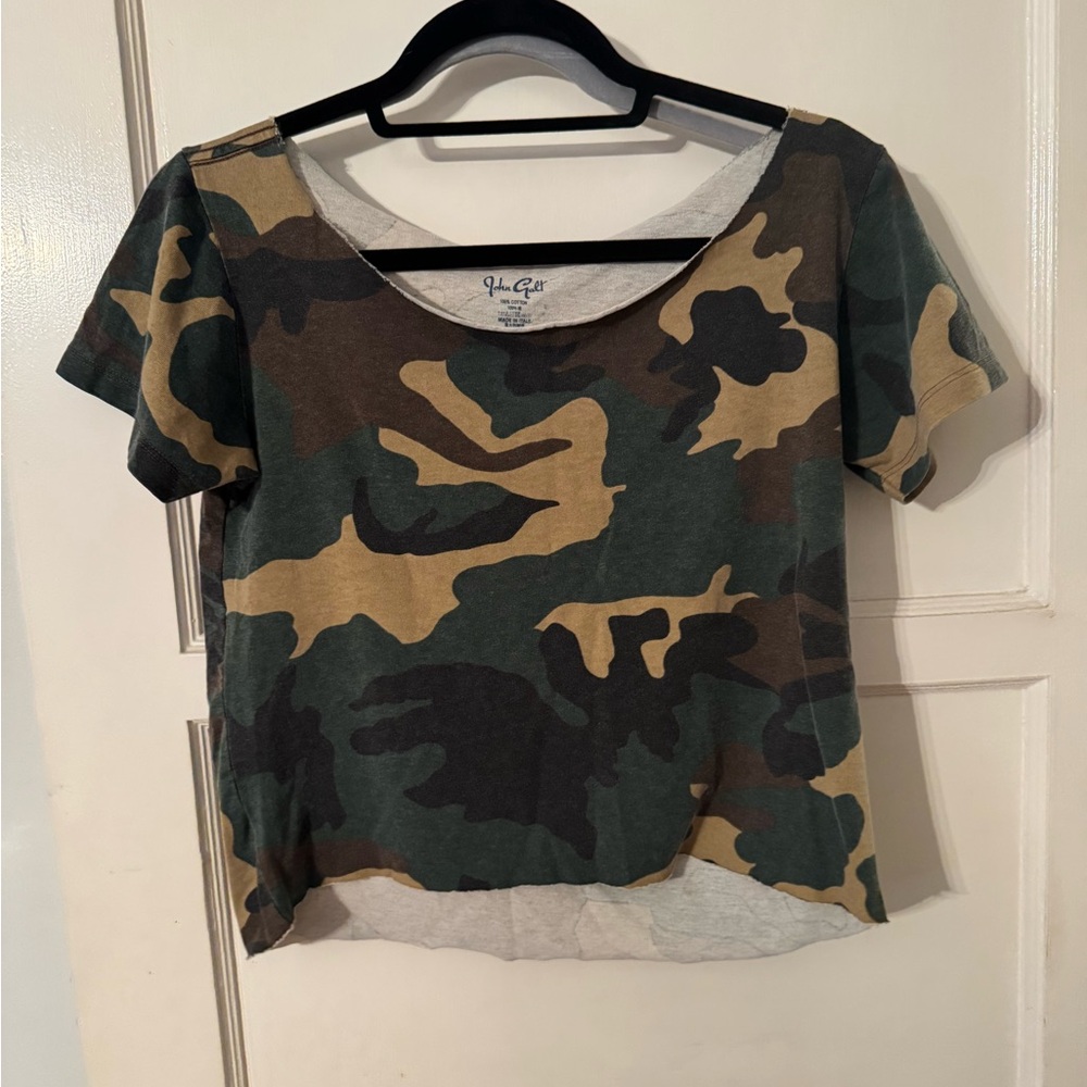 Brandy Melville Camo Crop Top